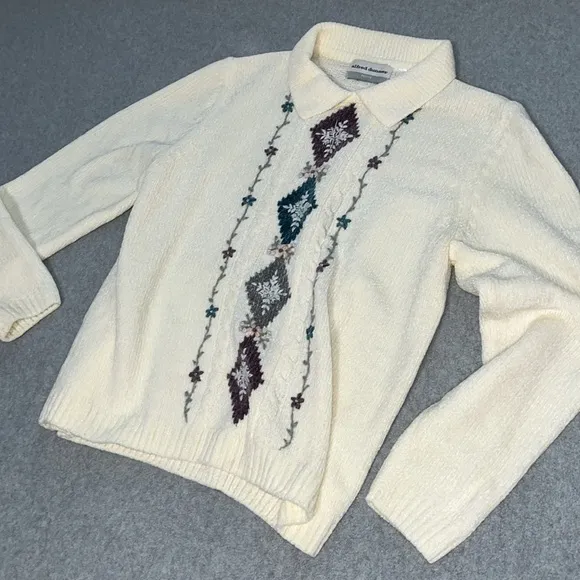 Y2K 90s Vintage Chenille Sweater Medium Petite Collar Ivory Cottage Preppy