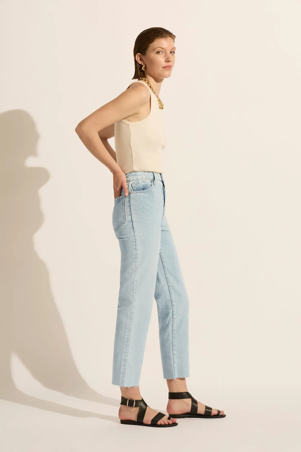 Zoe Crop High Straight Jean Basis